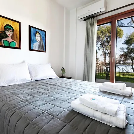 Filyra Seafront Villa, Vourvourou