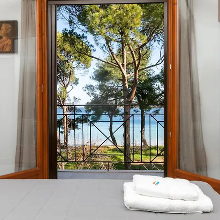 Filyra Seafront Villa, Vourvourou Diaporos