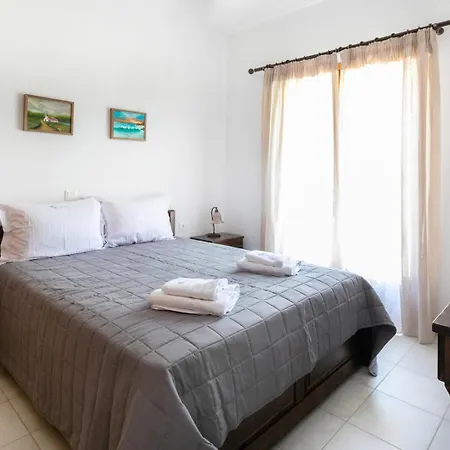 Villa Filyra Seafront Villa, Vourvourou