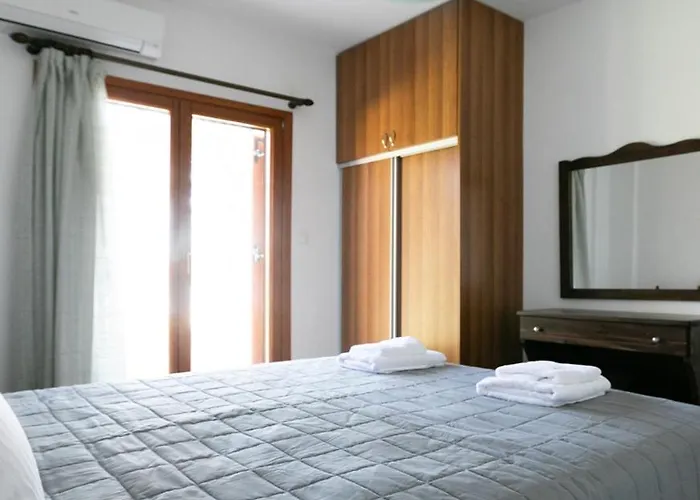 Filyra Seafront Villa, Vourvourou *