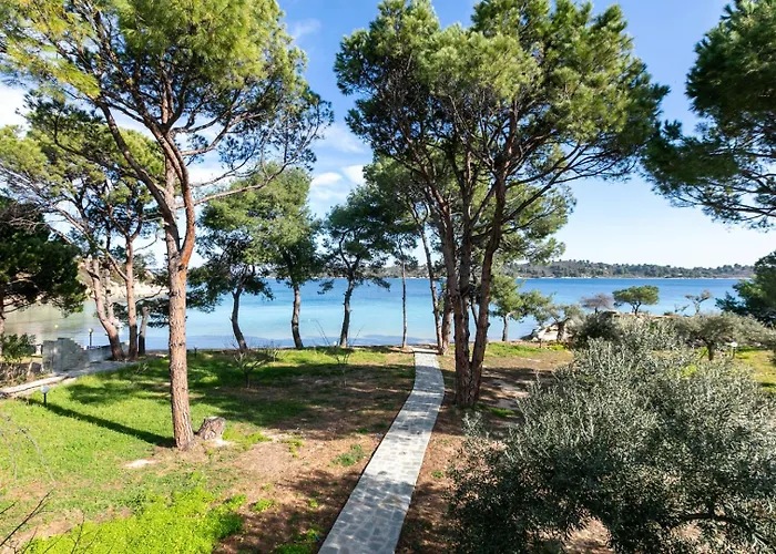 Filyra Seafront Villa, Vourvourou Villa *