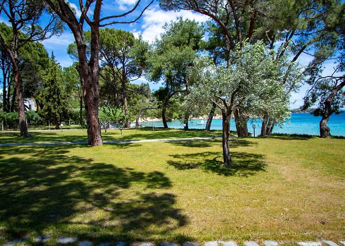 Villa Filyra Seafront Villa, Vourvourou Diaporos