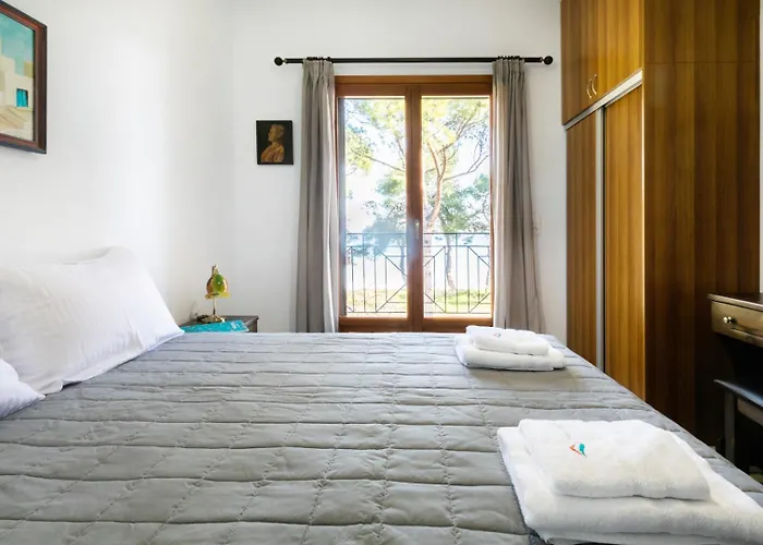 Filyra Seafront Villa, Vourvourou *